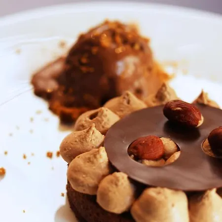 L'eautel Centre Port 4* Toulon