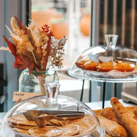 Ξενοδοχείο L'eautel Centre Port 4*