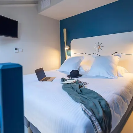 L'eautel Centre Port Hotel