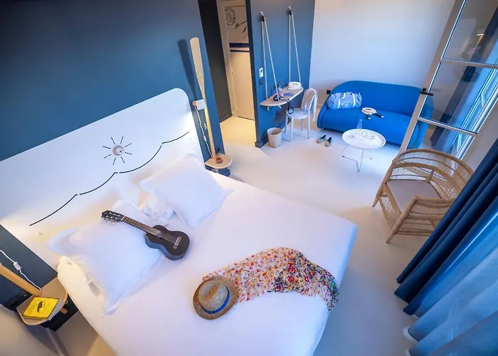 Hotell L'eautel Centre Port 4*