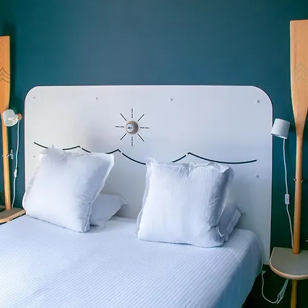 מלון L'eautel Centre Port 4*