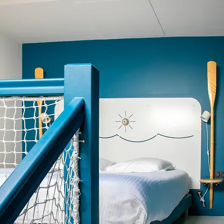 Hotel L'eautel Centre Port 4*