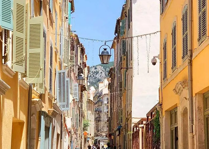 L'eautel Centre Port فندق
